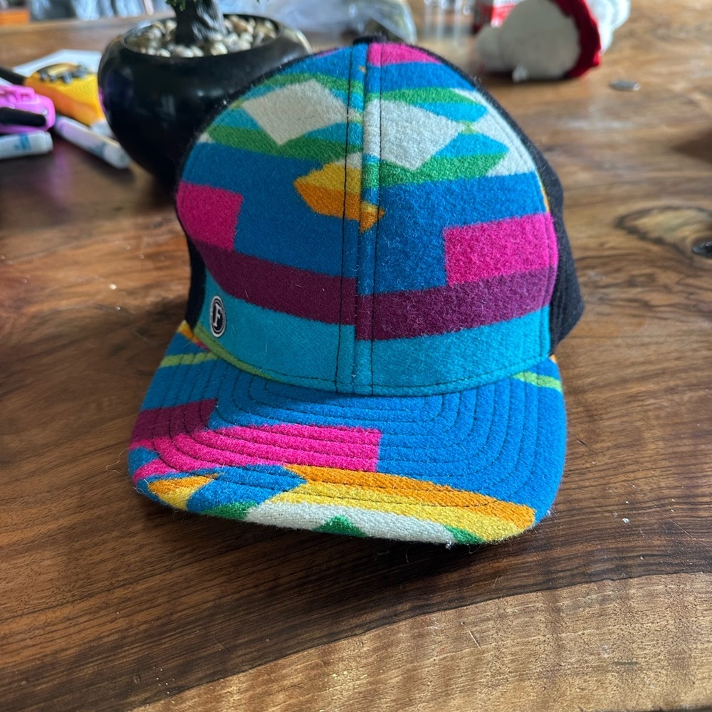 Colorful Geometric Pattern Baseball Cap - Picture 2 of 6